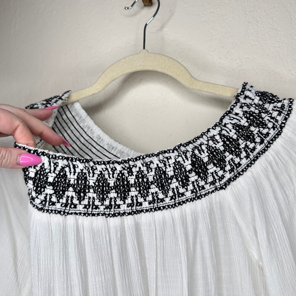 Anthropologie Avec Les Filles Embroidered Smocked Off The Shoulder Top Blouse XS - Picture 10 of 14